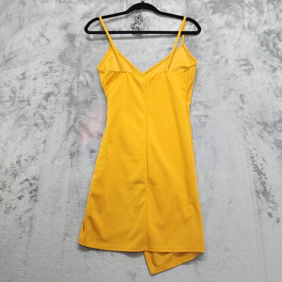 NEW Rue21 Dress Size M Yellow Faux Wrap Spaghetti Strap Mini Stretch Party - Picture 2 of 9